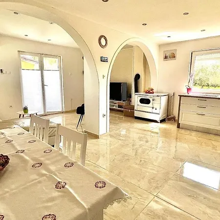 Vukancic Apartment *