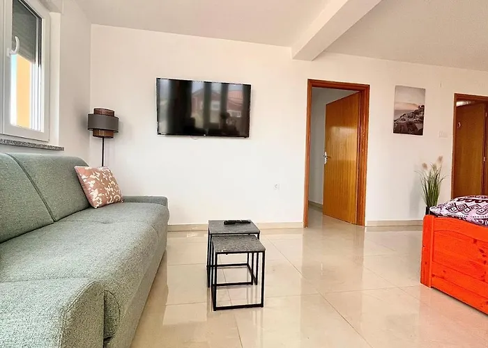 아파트 Vukancic *