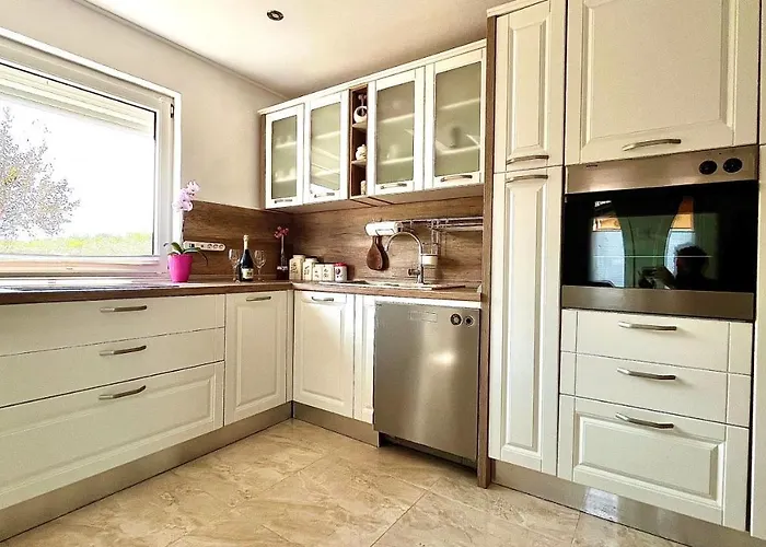 Vukancic Novigrad Istria